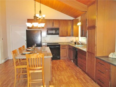 72 Benefit Rd, Wakefield, RI 02879 - photo 5