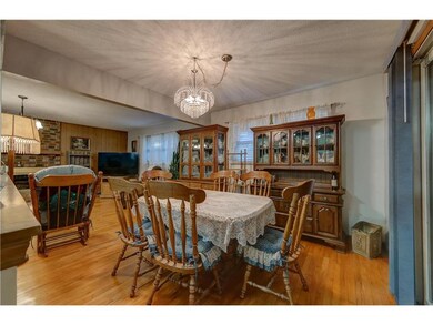 805 NW 10th St, Blue Springs, MO 64015 - photo 7