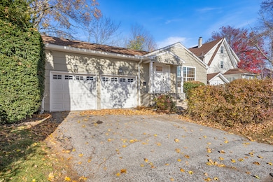 258 Booth St, Stratford, CT 06614 - photo 2