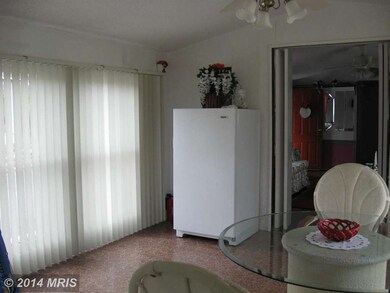 422 Birch Grove Ln, Berkeley Springs, WV 25411 - photo 6