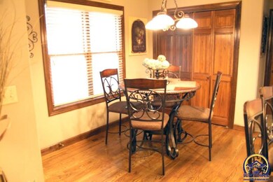 6238 SW 38th Ct, Topeka, KS 66610 - photo 5