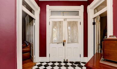 Foyer (2) (4)