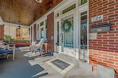 724 Chestnut St, Latrobe, PA 15650 - photo 2