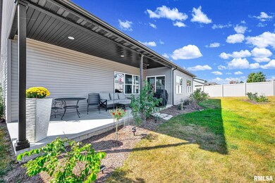 2404 Boulder Dr, Normal, IL 61761 - photo 6