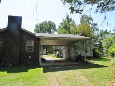 1020 Maxine Ave, McComb, MS 39648 - photo 7
