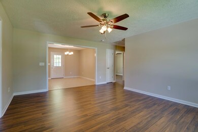 709 Lynchburg Rd, Manchester, TN 37355 - photo 5