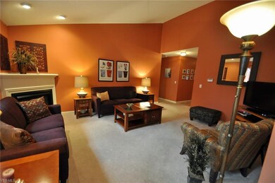 125 Cobblestone Ct, Berea, OH 44017 - photo 6