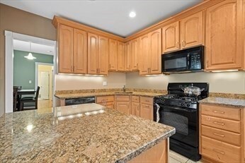 69 Cherry St, Waltham, MA 02453 - photo 2