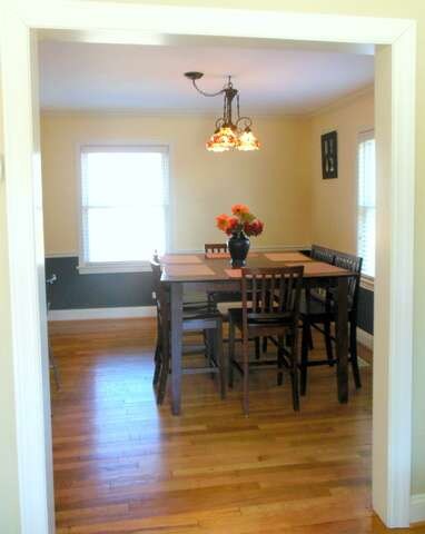 10044 Drury Ln, Westchester, IL 60154 - photo 7