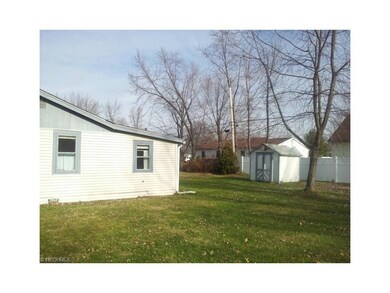 681 Dunny Ave, Sheffield Lake, OH 44054 - photo 3