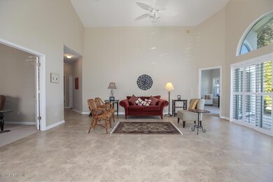03-Living_Room