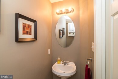 47 Brookview Ln, Pottstown, PA 19464 - photo 3