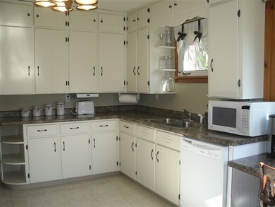 117 16th St, Cloquet, MN 55720 - photo 2