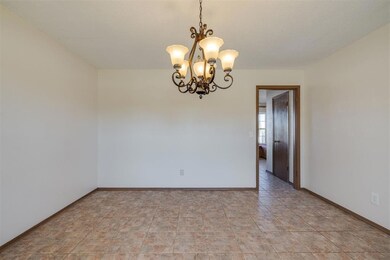 5009 NW 62nd St, Oklahoma City, OK 73122 - photo 6