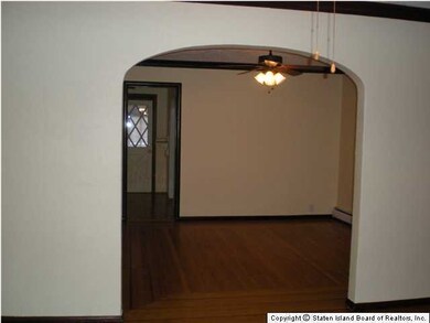 244 Dubois Ave, Staten Island, NY 10310 - photo 5