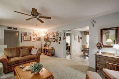 5 - Family Area to the Dining