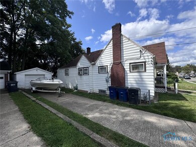1749 Talbot St, Toledo, OH 43613 - photo 3