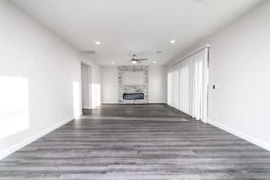 12828 Prestbury Ave, El Paso, TX 79928 - photo 7