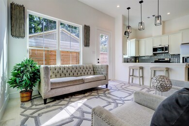 4512 Old Yale St unit D, Houston, TX 77018 - photo 6