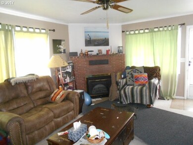 777 S Bridge St, Prairie City, OR 97869 - photo 4