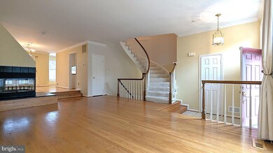 1379 Heritage Oak Way, Reston, VA 20194 - photo 6