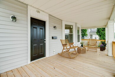 4-web-or-mls-2023 07 22 - 120SJamesonAve