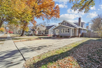 2928 High St, Des Moines, IA 50312 - photo 2