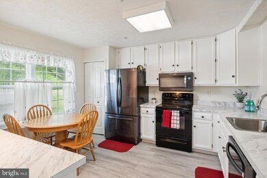 9314 Gordon Ct, Laurel, MD 20723 - photo 3