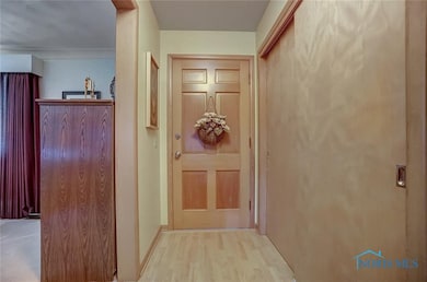 317 Mohican Rd, Findlay, OH 45840 - photo 5