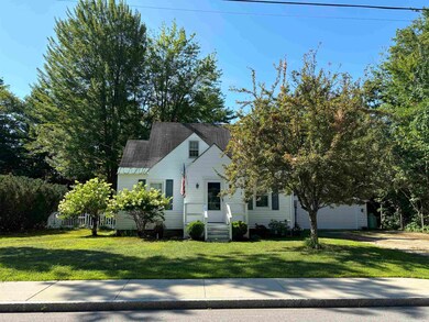 131 Grove St, Conway, NH 03860 - photo 2