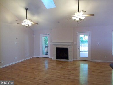 109 Patrick Henry Ct, Locust Grove, VA 22508 - photo 5