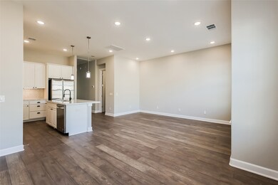 5107 Pine Reach Dr, Houston, TX 77018 - photo 5