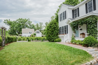 36 Oak St, Milford, NH 03055 - photo 5