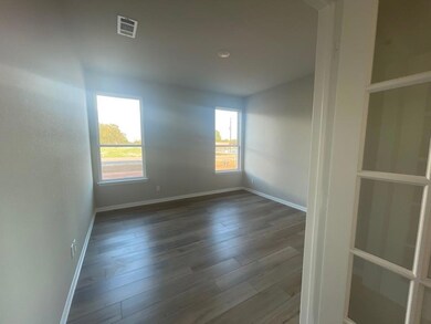 1125 Springfield Rd, Springtown, TX 76082 - photo 6