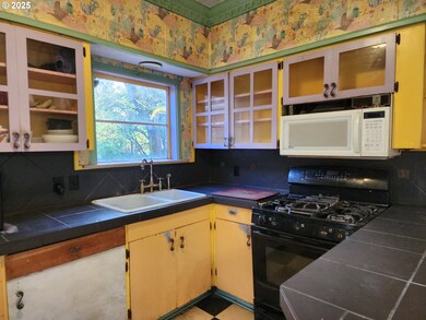 14111 S Union Mills Rd, Mulino, OR 97042 - photo 3