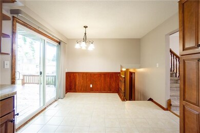 620 E 16th St N, Newton, IA 50208 - photo 4