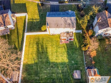 18 Winterberry Cir, Piscataway, NJ 08854 - photo 4