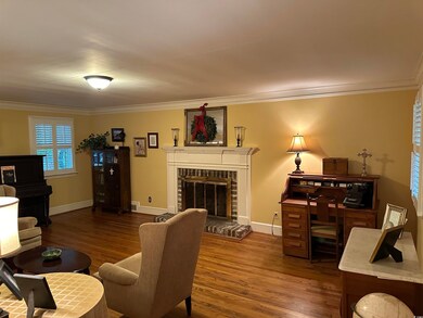 307 Logan St, Kingstree, SC 29556 - photo 6