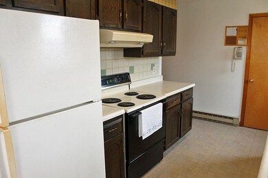 113 Pleasant Heights, West Rutland, VT 05777 - photo 5