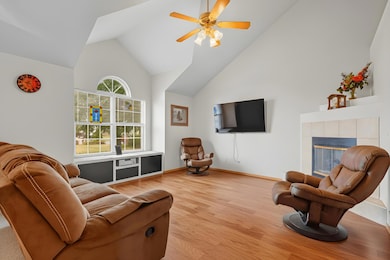 1114 W Thorngate Dr, Ozark, MO 65721 - photo 7