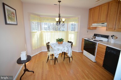 1452 Vineyard Ct unit 111, Crofton, MD 21114 - photo 3