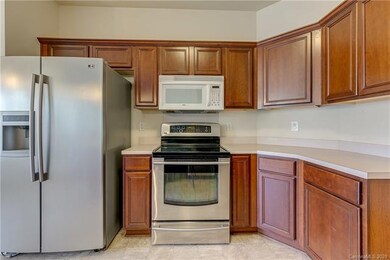3347 Kingshire Way unit 81, Clover, SC 29710 - photo 6