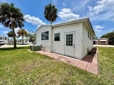 196 Panther Pass Cir, Naples, FL 34114 - photo 7