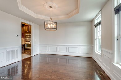 42585 Voormeade Terrace, Chantilly, VA 20152 - photo 7