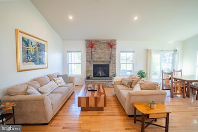 813 Central Ave, Brunswick, MD 21716 - photo 6