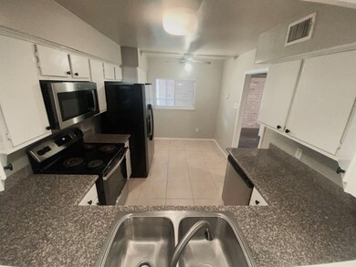 2210 Dorrington St unit 104, Houston, TX 77030 - photo 6