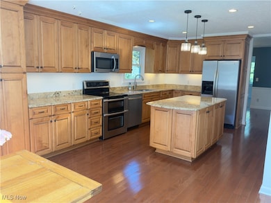 10685 Butternut Rd, Chesterland, OH 44026 - photo 6