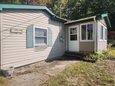 3143 Forest Rd, Harrison, MI 48625 - photo 2