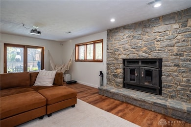 2550 Chess Wood Point, Dayton, OH 45458 - photo 5