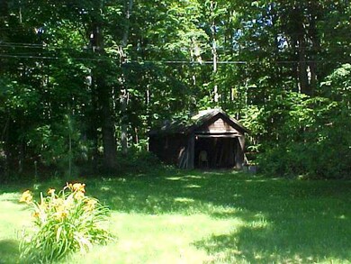 SMALL SHED